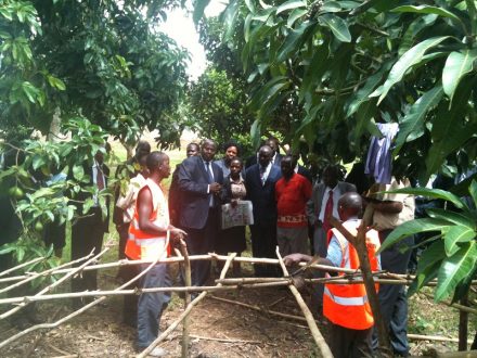 PRI consultant Rob Allen with community service participants in Uganda